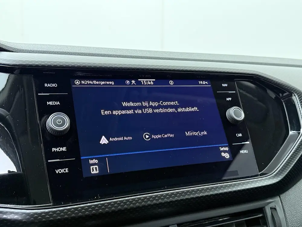 Volkswagen T-Cross 1.0 TSI Life | 95 PK | Adaptive cruise co uit 2022, foto 17