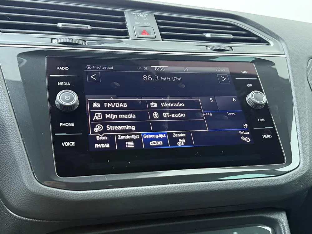 Volkswagen Tiguan 1.4 TSI eHybrid R-Line Business | 245 PK | uit 2023, foto 12