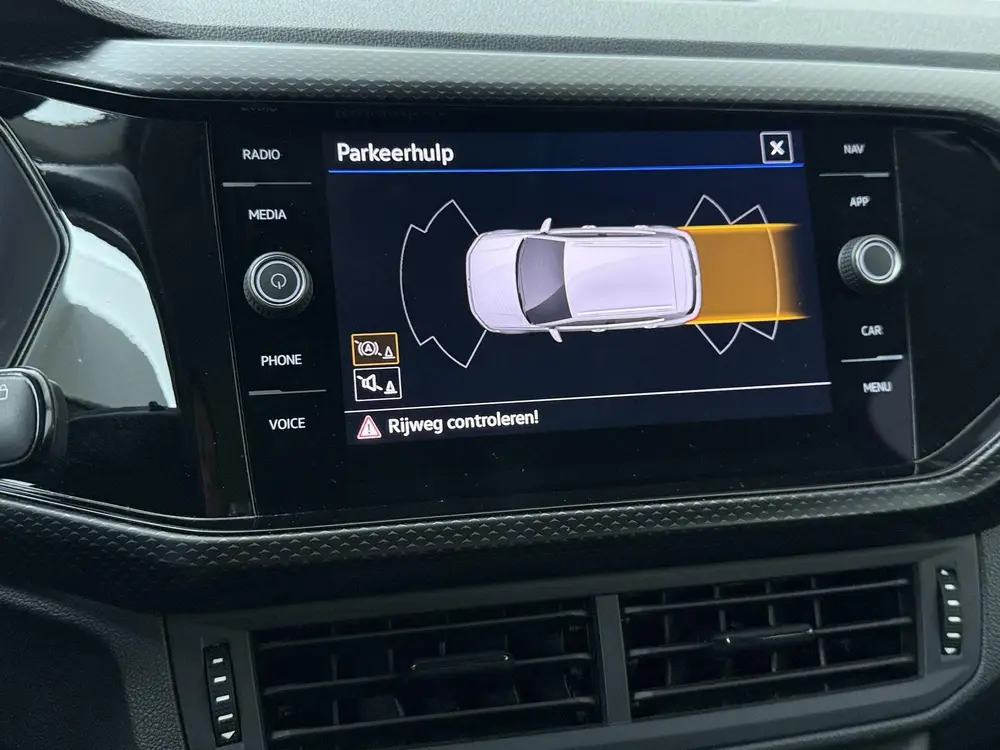Volkswagen T-Cross 1.0 TSI Life | 110 PK | Trekhaak | Adapti uit 2022, foto 17
