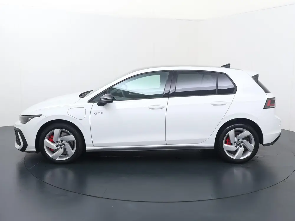Volkswagen Golf 1.5 eHybrid GTE | 272 PK | Adaptive Cruise C uit 2025, foto 2