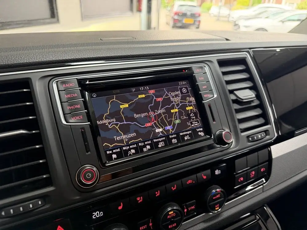 Volkswagen Transporter 2.0 TDI T6 Caravelle Highline lang Ds uit 2019, foto 14