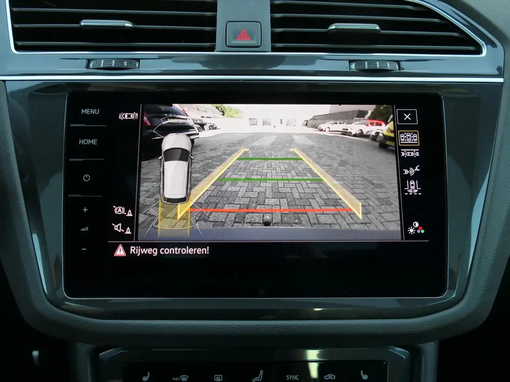 Volkswagen Tiguan 1.4 TSI eHybrid R-Line Business+ | Panoram uit 2022, foto 9