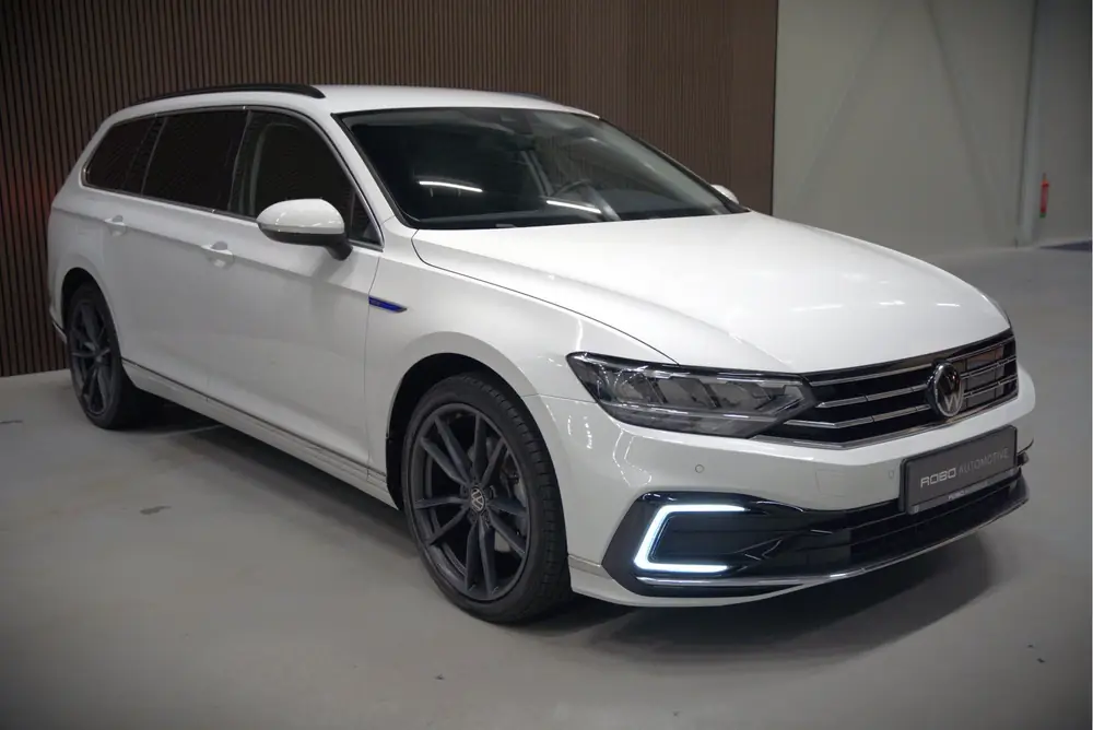 Volkswagen Passat Variant 1.4 TSI PHEV GTE Business | Stoelv uit 2021, foto 15