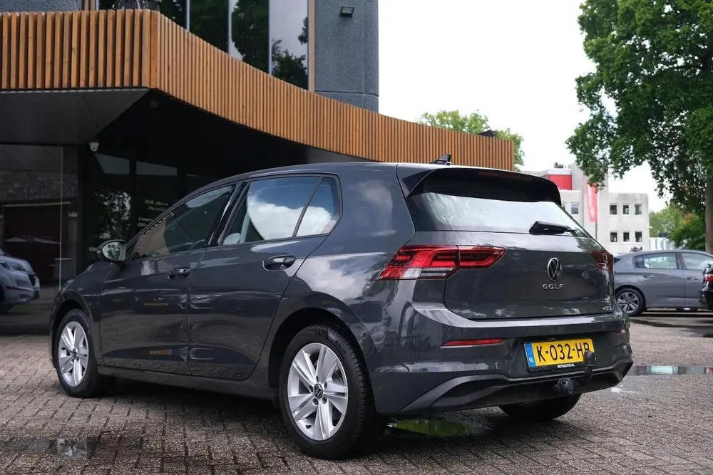 Volkswagen Golf 1.0 eTSI Life Business|Rijklaar|ACC|Massage| uit 2020, foto 6