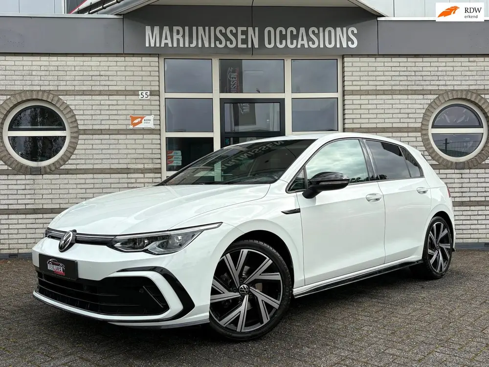 Volkswagen Golf 1.5 eTSI ACT R-Line |ACC,SFEER,XEN| uit 2020