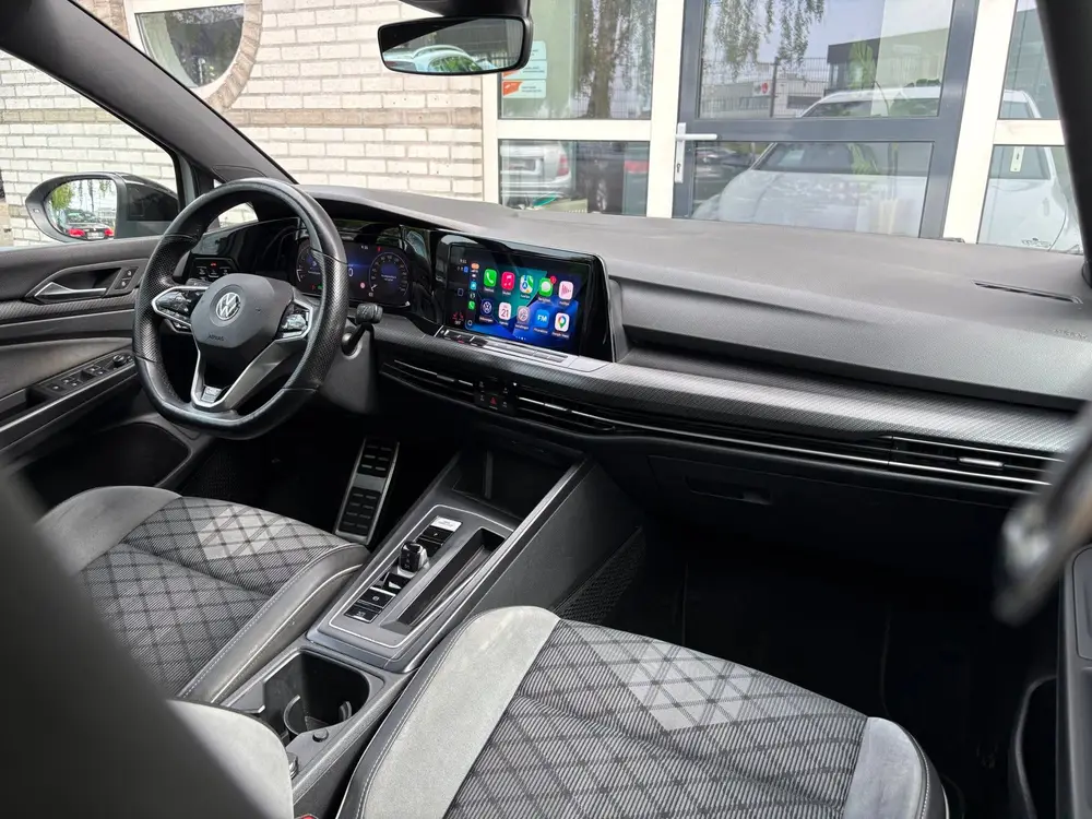 Volkswagen Golf 1.5 eTSI ACT R-Line |ACC,SFEER,XEN| uit 2020, foto 18