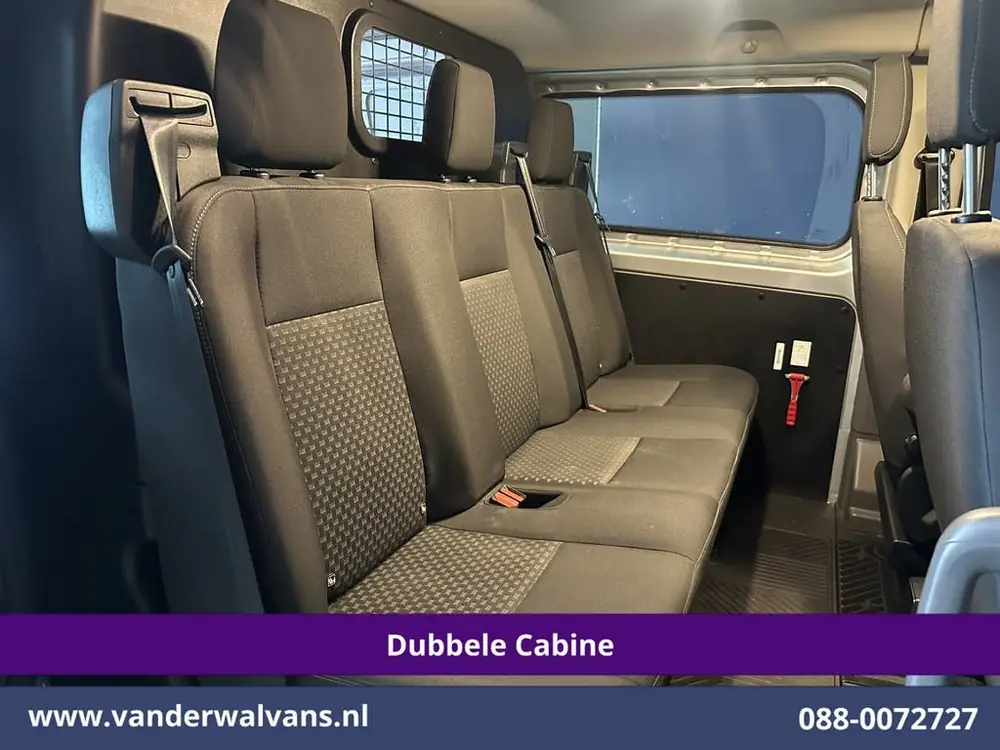 Ford Transit Custom 2.0 TDCI 131pk L2H1 Dubbele Cabine Euro6 uit 2022, foto 2