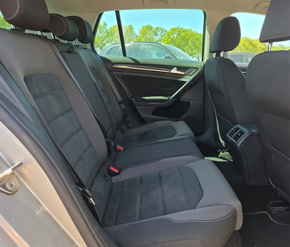 Volkswagen Golf TDI Highline + Automaat + DIGI DASH FACELIFT uit 2019, foto 13