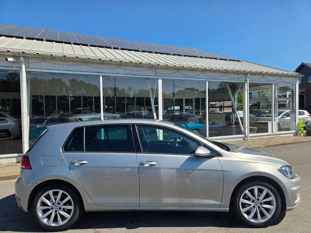 Volkswagen Golf TDI Highline + Automaat + DIGI DASH FACELIFT uit 2019, foto 7