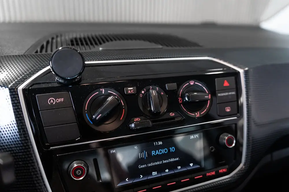 Volkswagen Up! 1.0 BMT move up! I AIRCO I BLEUTOOTH uit 2019, foto 17