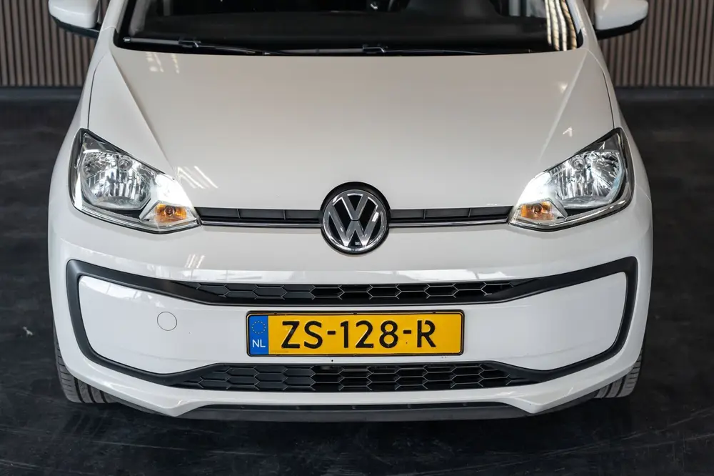 Volkswagen Up! 1.0 BMT move up! I AIRCO I BLEUTOOTH uit 2019, foto 5