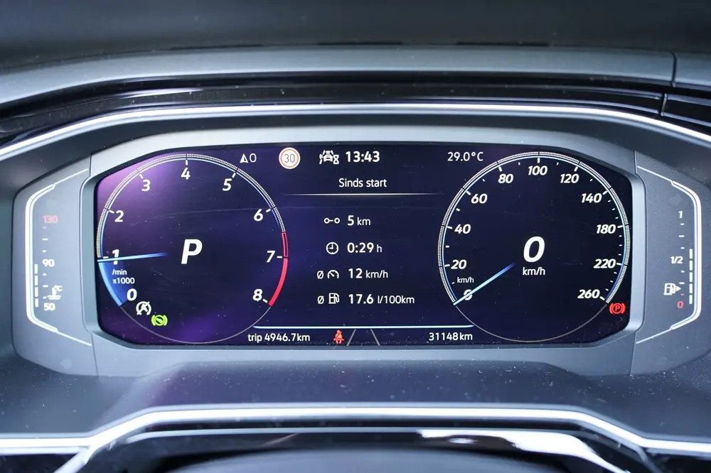 Volkswagen Taigo 1.0 TSI 2x R-Line DSG Pano IQ Matrix Led Ca uit 2022, foto 13