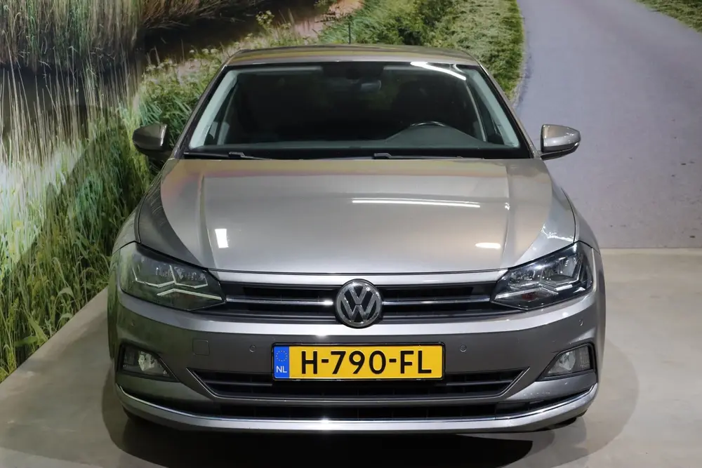 Volkswagen Polo 1.0 TSI Highline | Distributie vv | Camera | uit 2020, foto 2
