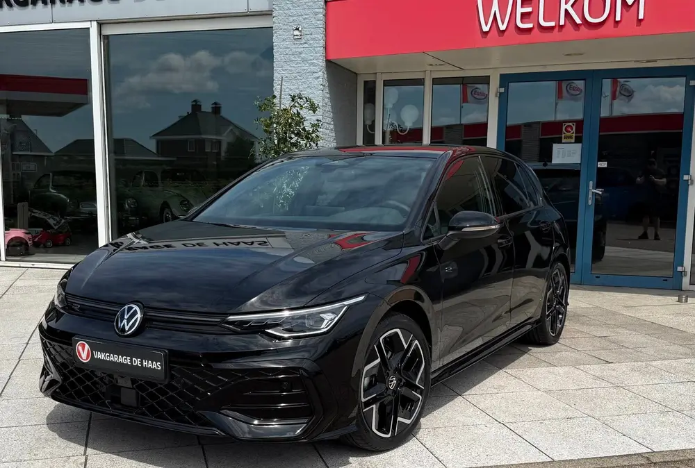 Volkswagen Golf 1.5 eTSI R-Line Edition NIEUW! uit 2026, foto 2