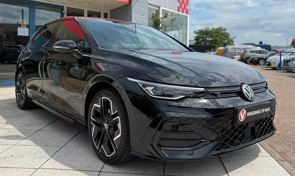 Volkswagen Golf 1.5 eTSI R-Line Edition NIEUW! uit 2026, foto 5
