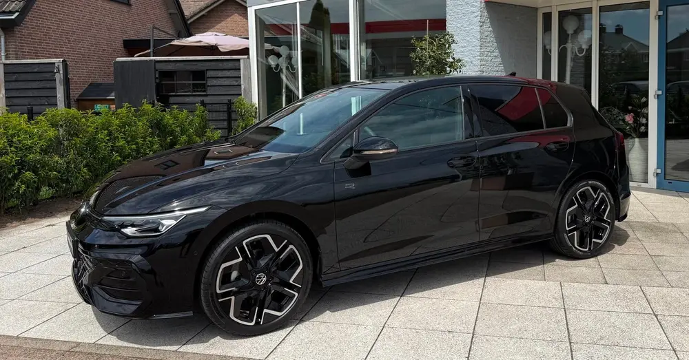 Volkswagen Golf 1.5 eTSI R-Line Edition NIEUW! uit 2026, foto 7