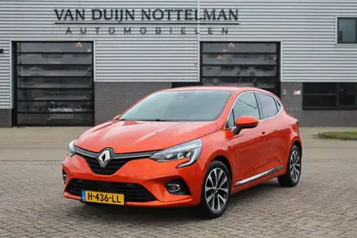 Renault Clio 1.0 TCe Initiale Paris / Carplay / Camera / Key uit 2019