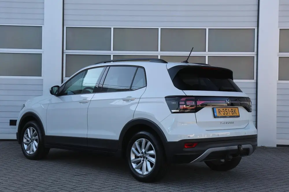 Volkswagen T-Cross 1.0 TSI 95 pk Life | Trekhaak | Apple Car uit 2022, foto 14