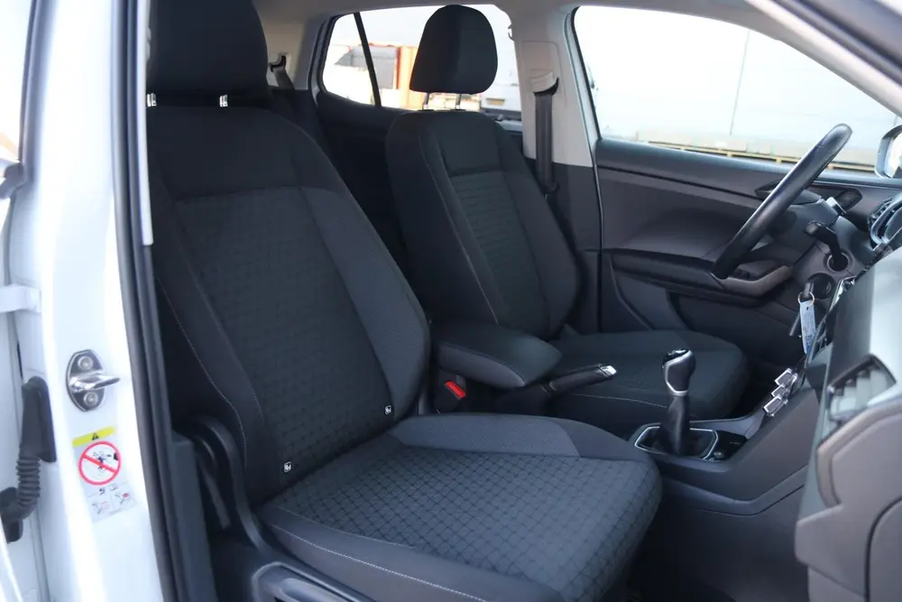 Volkswagen T-Cross 1.0 TSI 95 pk Life | Trekhaak | Apple Car uit 2022, foto 19