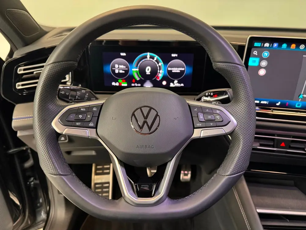Volkswagen Tiguan 1.5 e-Hybrid R-Line Black / 20 inch / 5jr uit 2025, foto 15
