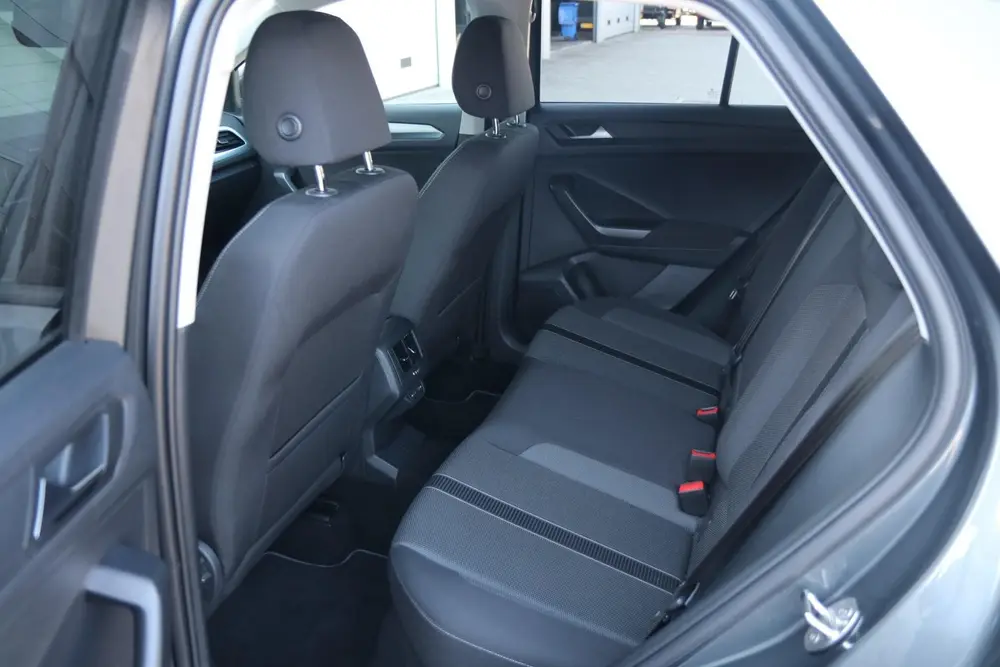 Volkswagen T-Roc 1.0 TSI 115pk Life Edition | Apple Carplay/ uit 2024, foto 16
