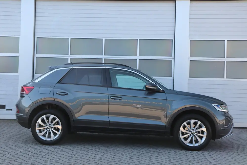Volkswagen T-Roc 1.0 TSI 115pk Life Edition | Apple Carplay/ uit 2024, foto 3