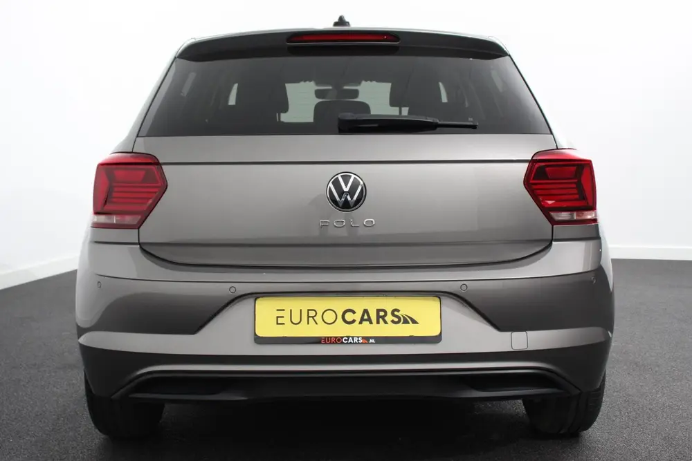 Volkswagen Polo 1.0 TSI 110pk DSG Highline Navigatie Apple C uit 2021, foto 3