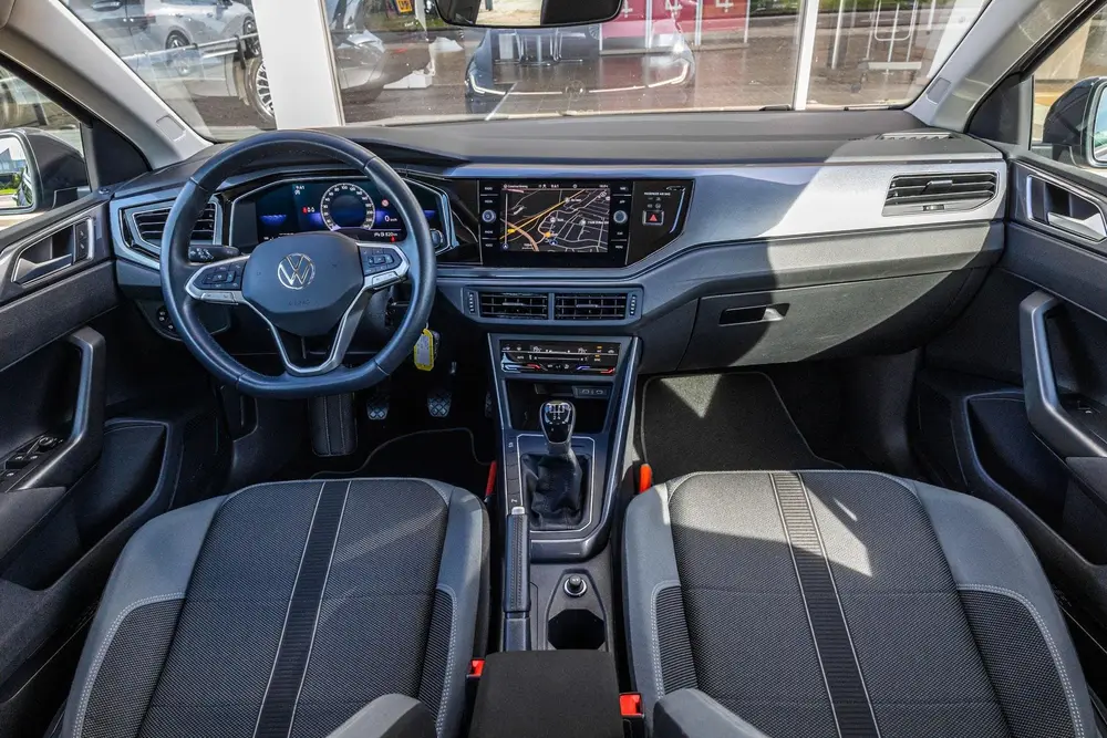 Volkswagen Polo 1.0 TSI 95pk Style | Navigatie | PDC | Clima uit 2022, foto 5