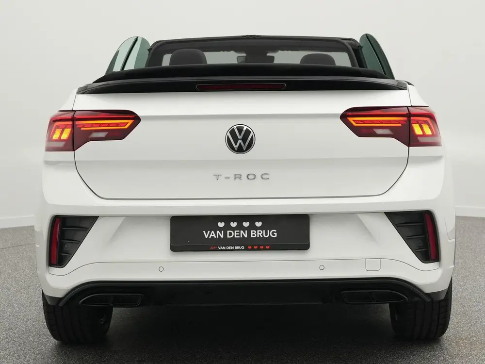 Volkswagen T-Roc Cabrio 1.5 TSI 150pk R-Line | Trekhaak | Ai uit 2024, foto 9