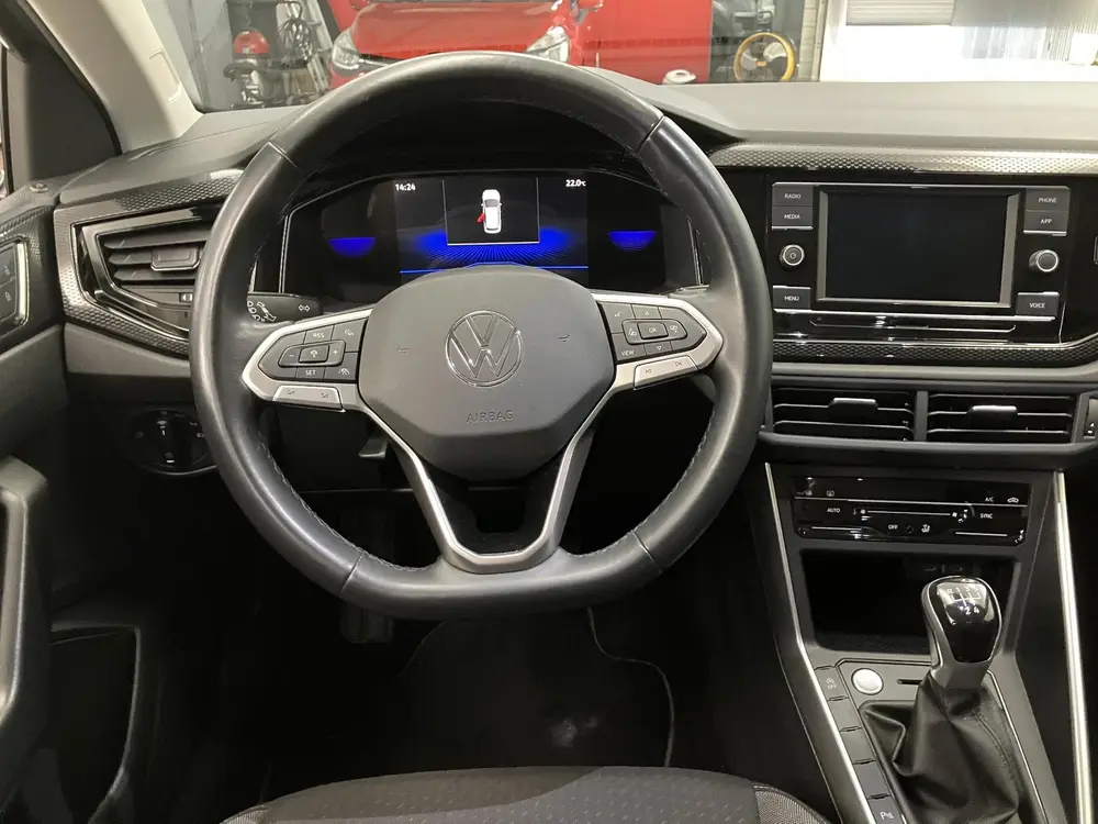 Volkswagen Taigo 1.0 TSI Life Edition / Nederlandse Auto / F uit 2024, foto 2