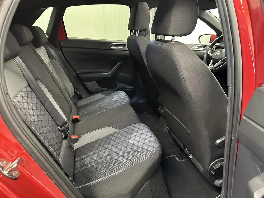 Volkswagen Polo 1.0 TSI R-Line Business PANO IQ CARPLAY CAME uit 2022, foto 15