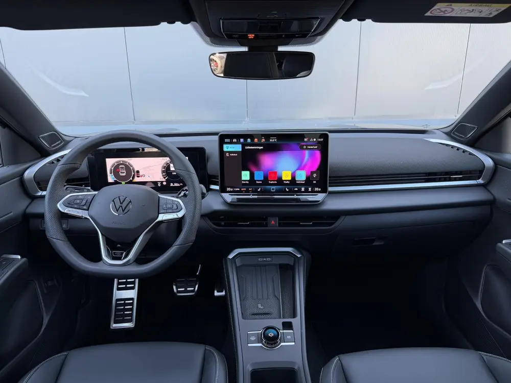 Volkswagen T-Roc 1.5 eTSI R-Line uit 2026, foto 18