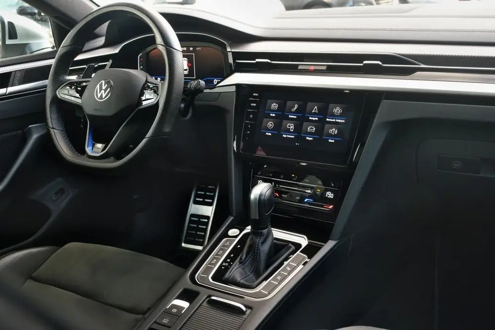 Volkswagen Arteon Shooting Brake R 2.0 TSI 4MOTION 320pk DSG uit 2022, foto 3