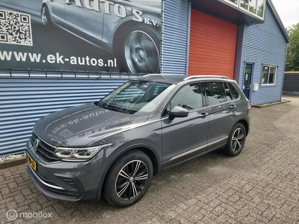 Volkswagen Tiguan 1.5 TSI Elegance DSG Facelift Compleet ! uit 2020, foto 2