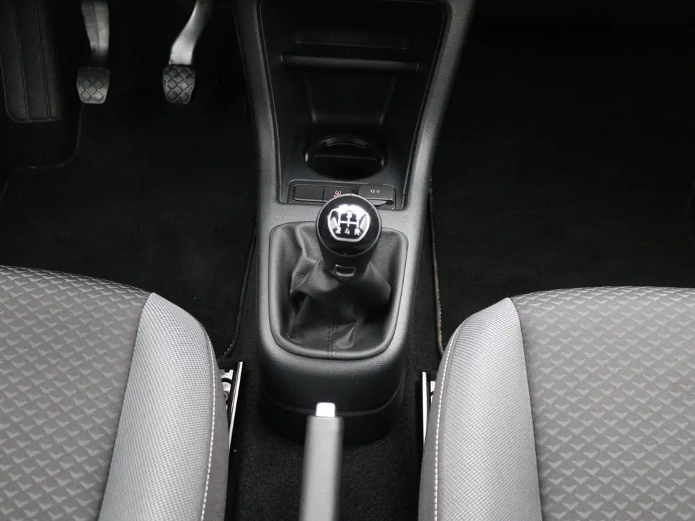 Volkswagen Up! 1.0 | Airco | Achteruitrijcamera | Parkeersen uit 2021, foto 10
