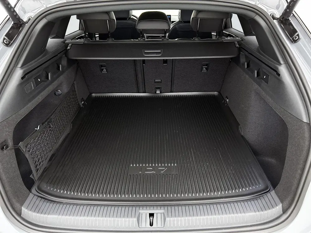 Volkswagen ID.7 Tourer GTX Limited Edition 86 kWh 340 PK 4Mo uit 2026, foto 15