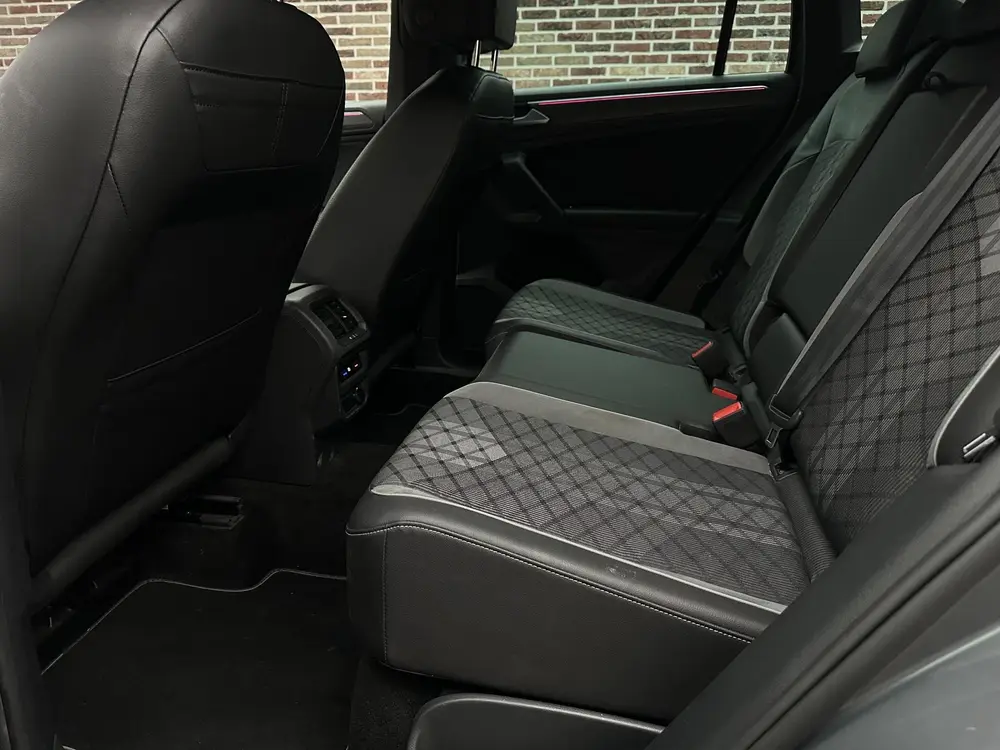 Volkswagen Tiguan 2.0 TSI 4Motion R LINE HEAD UP uit 2021, foto 18