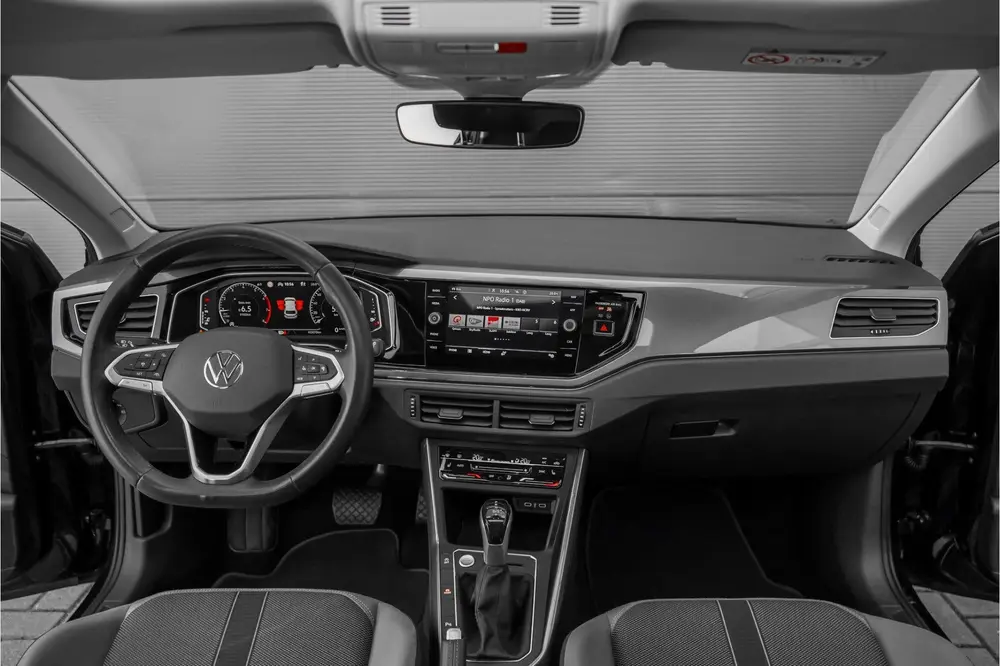 Volkswagen Polo 1.0 TSI GP-Edition Automaat Pano ACC IQ Ligh uit 2022, foto 2