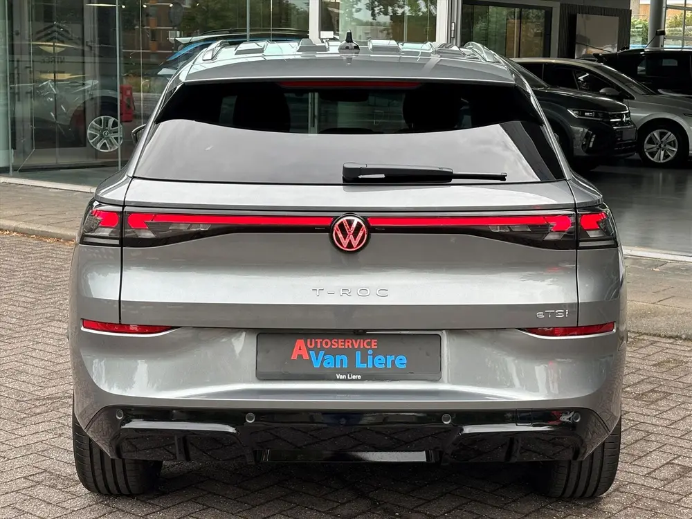Volkswagen T-Roc 1.5 eTSI 150pk DSG-7 R-Line Edition|NW mode uit 2026, foto 9