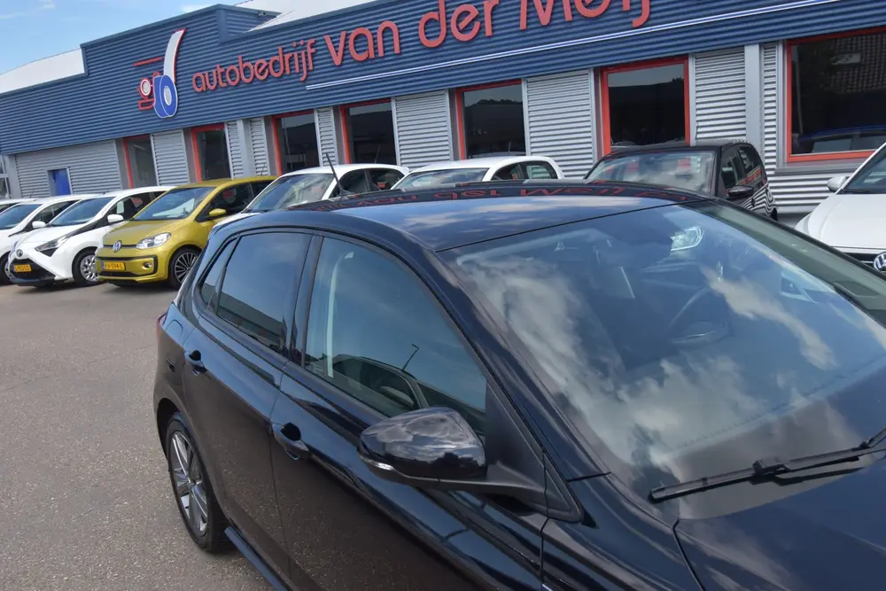 Volkswagen Polo 1.5 TSI Highline Business R-Line , VIRTUAL C uit 2020, foto 7