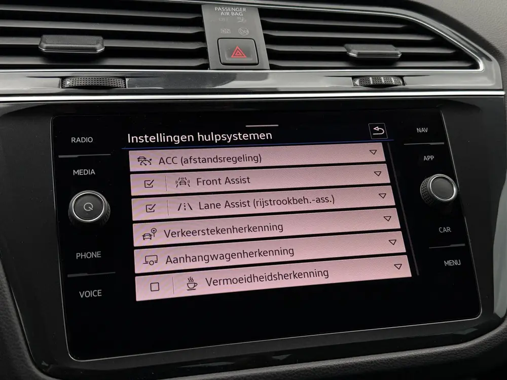 Volkswagen Tiguan 1.5 TSI Life Automaat Carplay/Trekhaak/17i uit 2021, foto 8