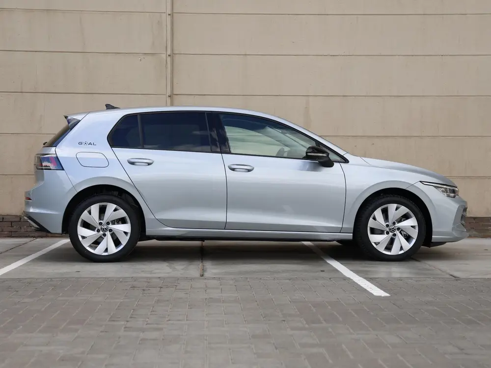 Volkswagen Golf 1.5 eHybrid Life Edition 204PK DSG Goal uitv uit 2025, foto 2