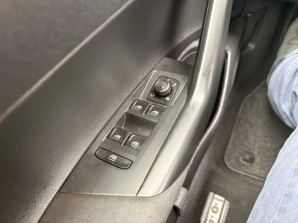 Volkswagen Polo 1.0 TSI Life DAB/PDC/CarPlay (bj 2022) uit 2022, foto 19