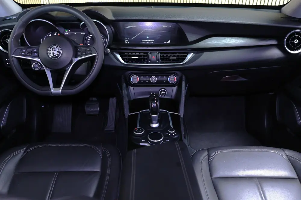 Alfa Romeo Stelvio 2.0 T AWD Super 44000 km ! AVM MEMORY CAM uit 2019, foto 2