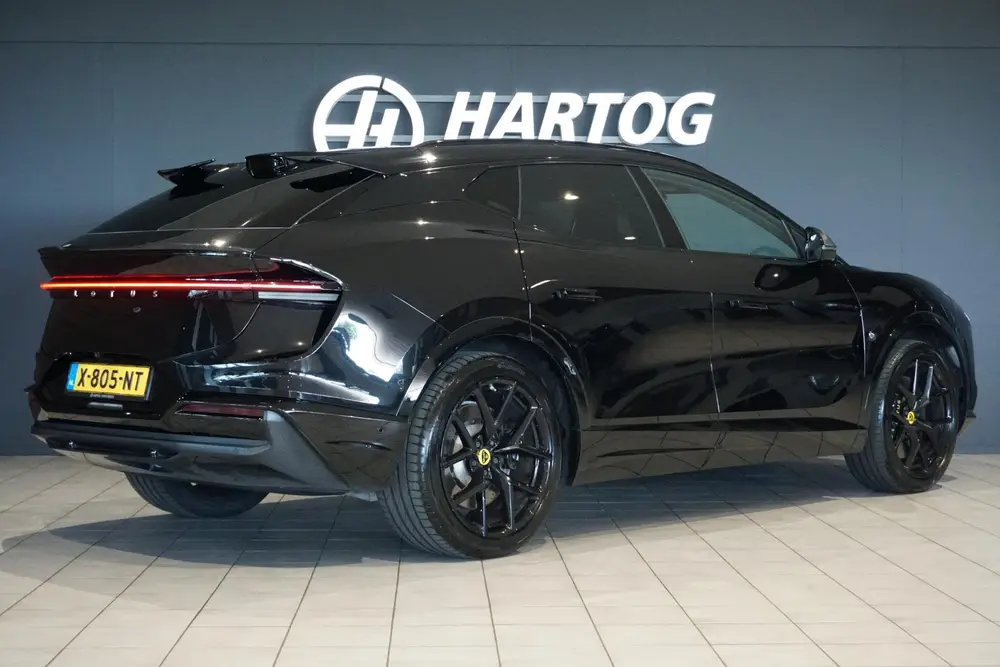 Lotus Eletre EDS 450 4WD 112 kWh 612PK + TREKHAAK / 22 INCH uit 2024, foto 2