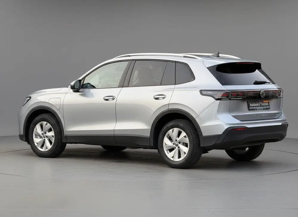 Volkswagen Tiguan 1.5 eHybrid Life Edition | Trekhaak | Came uit 2026, foto 11
