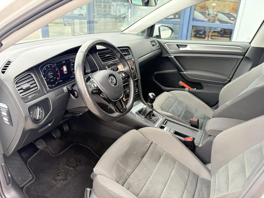 Volkswagen Golf 1.5 TSI Highline Pano dak uit 2019, foto 4