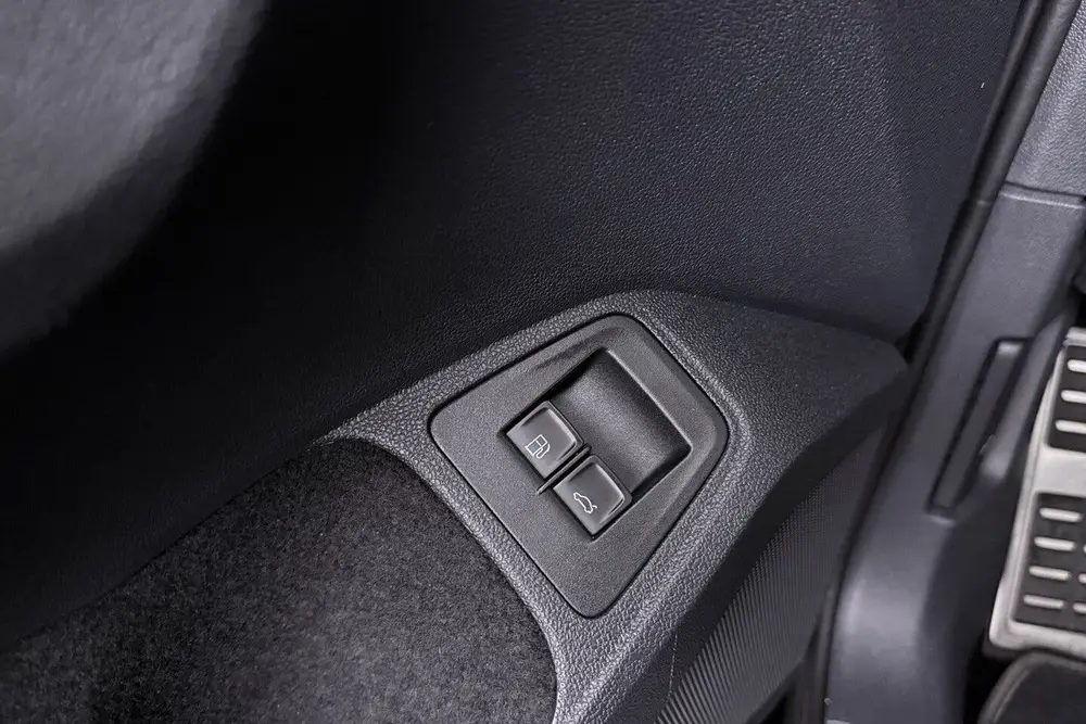 Volkswagen Tiguan 1.4 TSI eHybrid R-Line Business+ (PANORAMA uit 2022, foto 8