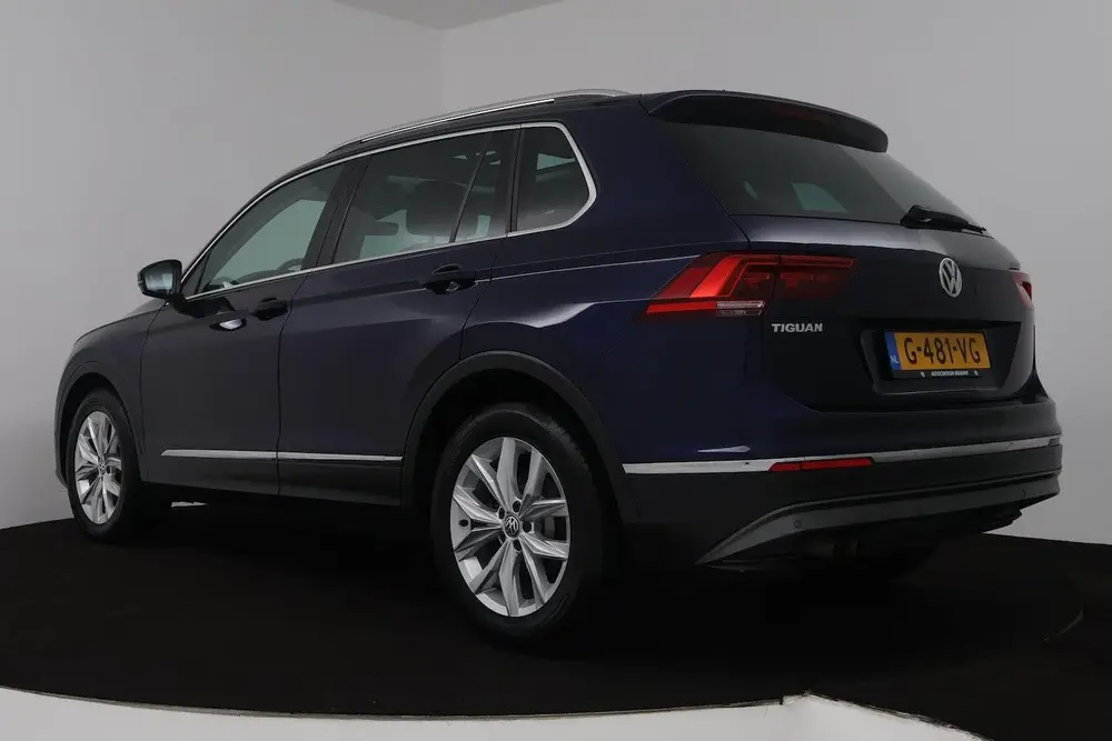Volkswagen Tiguan 1.5 TSI ACT Highline (PANORAMADAK, DIGITAL uit 2019, foto 5