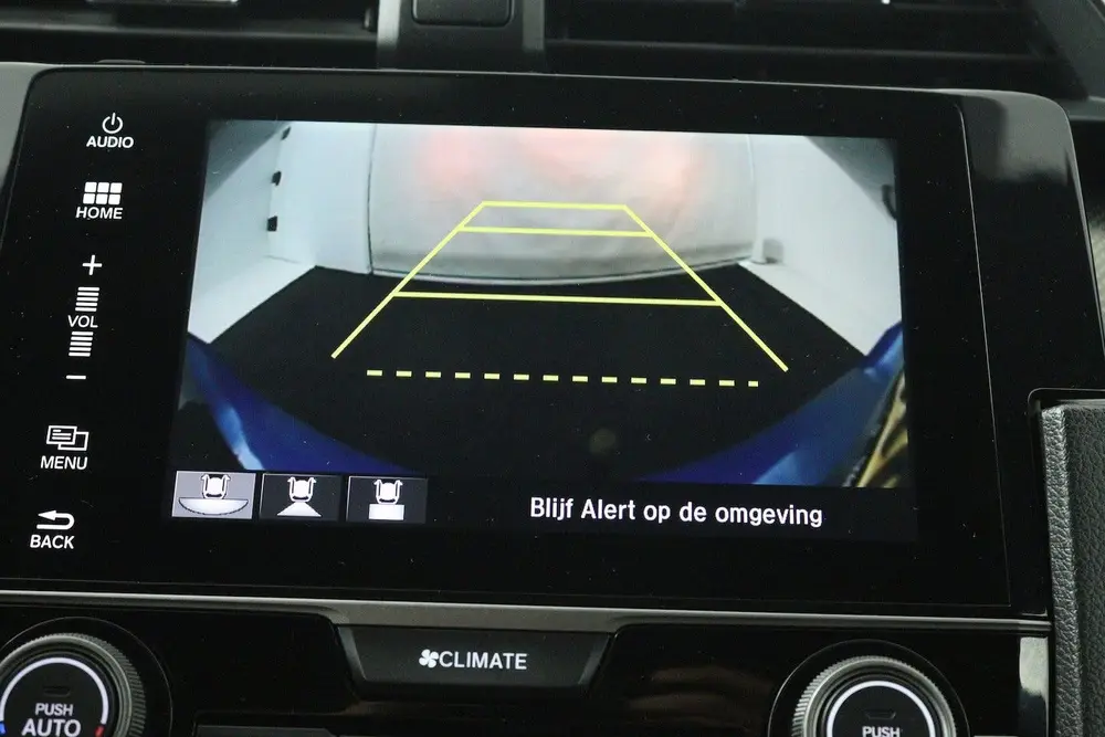 Honda Civic 1.0 i-VTEC Elegance (TREKHAAK, DIGITALE COCKPIT uit 2019, foto 16